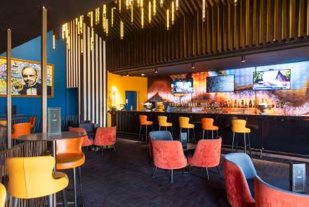 Casino Bar Lounge Dakar · Le Cube · Terrou-Bi