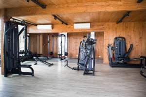 Hôtel avec Salle de Fitness à Dakar · Le Fit Center · Terrou-Bi