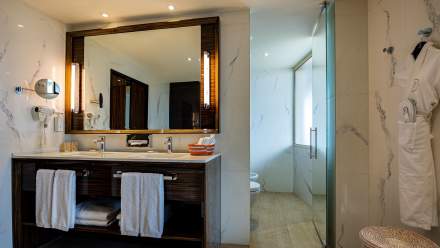 <span><span><span><span>Suite Diplomate vue sur mer - Terrou-Bi Dakar - Hotel 5 étoiles</span></span></span></span><br />
 